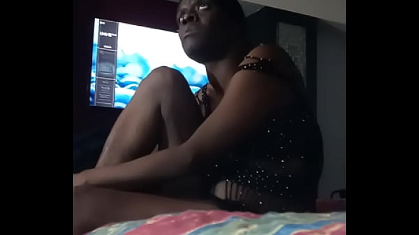 Image CHOCOLATE GETTING DICK and ORAL AFTER MONTHS of FOOT SUGERY
