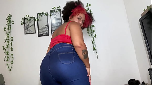 Image BBW Farting Beauty in Blue Jeans
