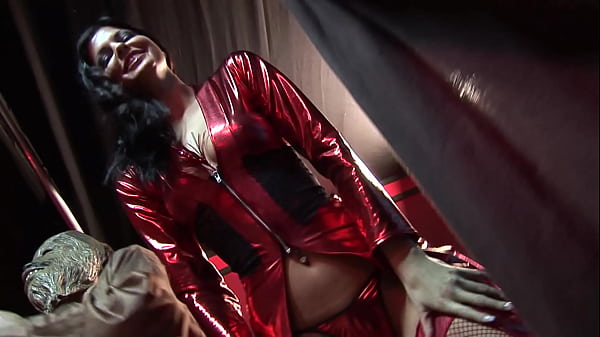 Image Amy Azurra, Carolyn Reese And Tyler Faith Get Kinky With Costume Play