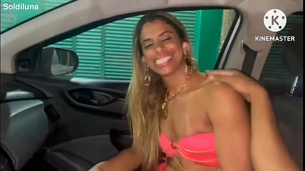 Image MAMEI O UBER E DEI O CUZINHO PRO CORNO GOSTOSO