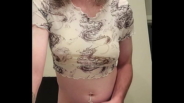 Image Pretty Sissy Playing 1