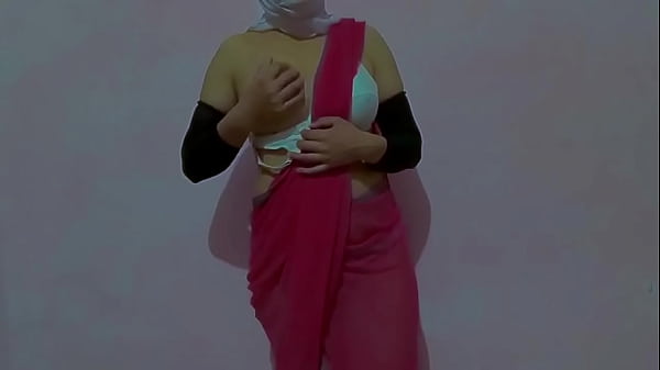 Image Stepsister caught masturbating at home