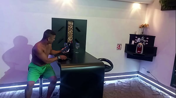 Image Suzie Slut em em meu amante Bruninho Bombom me levou para o motel - Gratis