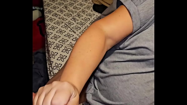 Image Wife knows to bend over to get creampied