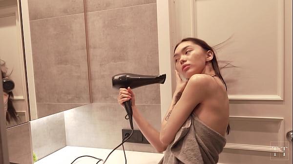 Image Her Asian body in the sauna drove me and my cock crazy