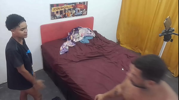 Image Vejam como Leo ogro deixou o cu da sapatao thalysson