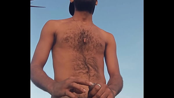 Image Aquela punheta ao ar livre !