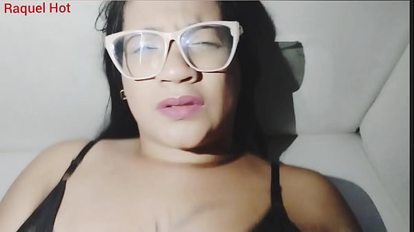 Image Milf foi para o swing , transou na cabine e gozou gostoso na pau do neg&atilde_o que conheceu l&aacute_