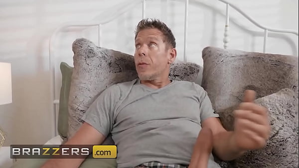 Image BRAZZERS - Lily Lou Can Get Enough Of Mick's & Isiah's Big Cocks Stretching Her Pussy And Ass