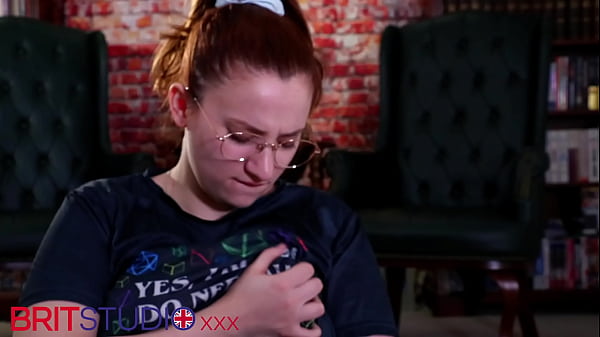 Image Nerdy Yoga Girl Gets Railed By Fucking Machine
