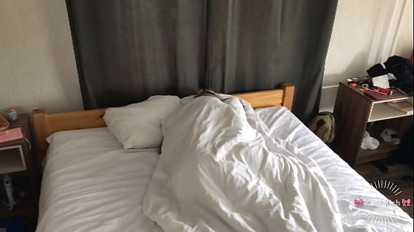 Image Fucking a skinny girl in front of the neighbors