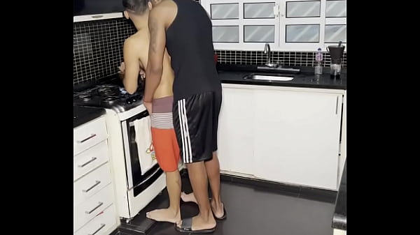 Image novinho leva piroca do negao dotado quando estava fazendo caf&eacute_