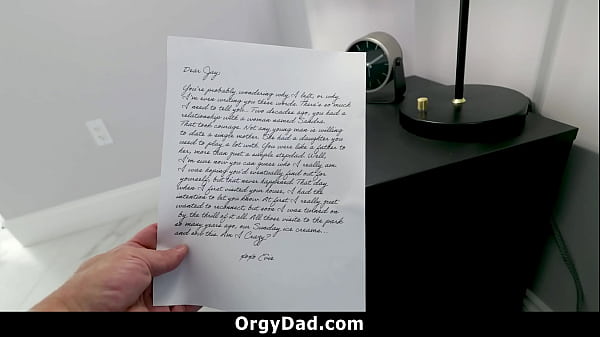 Image Stepdad Decides to Play Along as His Stepduaghter Gets Acquainted with His Cock - Orgydad