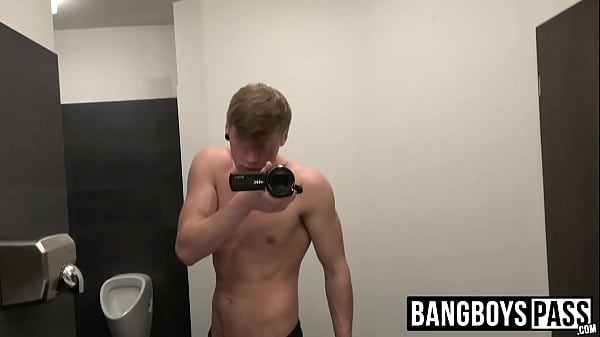 Image Handsome hottie Alexander videos himself masturbating solo