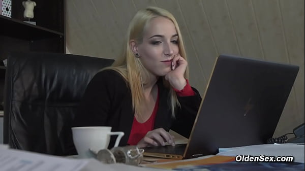 Image Teen caught masturbating and then fucked by grandpa