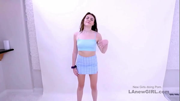 Image Captivating brunette stunner gets fucked in a modeling audition