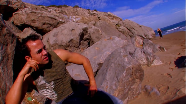 Image David El Moreno & Didi Valendrey Fucks in outdoor