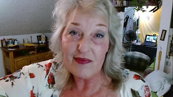 Image 1220 Kisses and IR roleplay plus verbal humiliation for Maliek from Hottest Mature Snowflake online DawnSkye1962