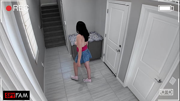 Image Stepdad Gets Caught Filling Stepdaughter's Tight Hole