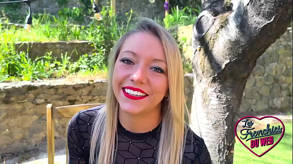 Image Ashley, sublime blonde, veut sucer des queues