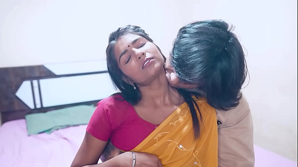 Image Hot desi saali offered her small boobs to her jija