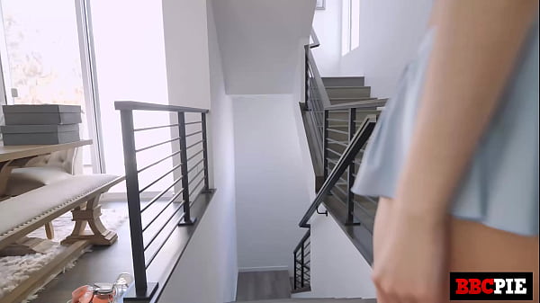 Image Camilla Cream Loses It When She Sees Handyman's BBC