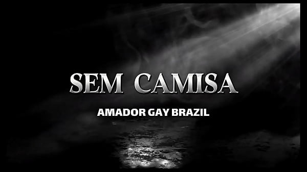 Image Coroa chamou dois boys para ajudar na mudan&ccedil_a e pagou com o cu, rasgaram o cuzinho dele - COMPLETO NO RED