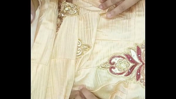 Image Indian girlfriend sucking cock and fucked hard