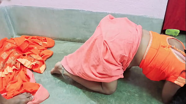 Image Desi Bhabhi Hot Sex in Home