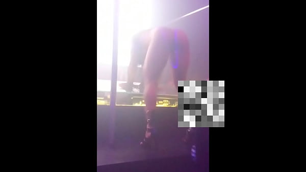 Image LENEV8 CAUSOU NA CASA DE SWING TIROU A ROUPA E FODEU NAS CABINES COM ESTRANHO NO P&Ecirc_LO COMO A SAFADA GOSTA