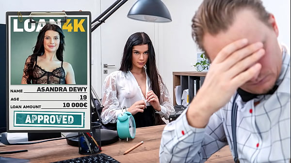 Image VIP4K. Teens are crazy nowadays! And also too horny...