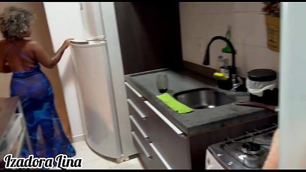 Image Meu cunhadinho me deu pirocada na cozinha enquanto n&atilde_o tinha ningu&eacute_m em casa, ele encheu minha buceta de porra