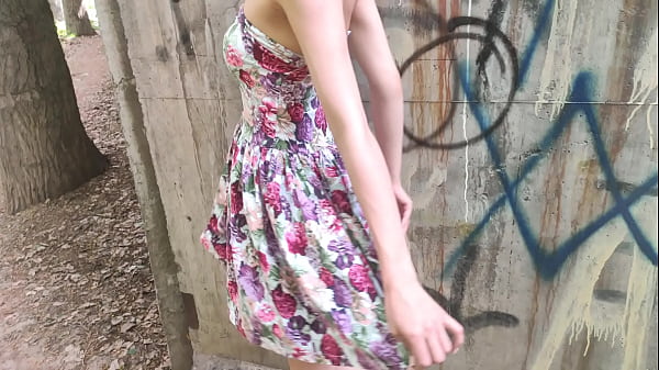Image public blowjob in the park, cum on tits - POV