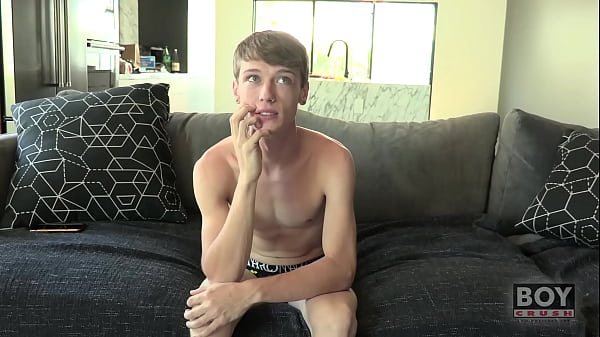 Image Twink Corey Dawson Jerks Off While Dildo Fucking His Ass