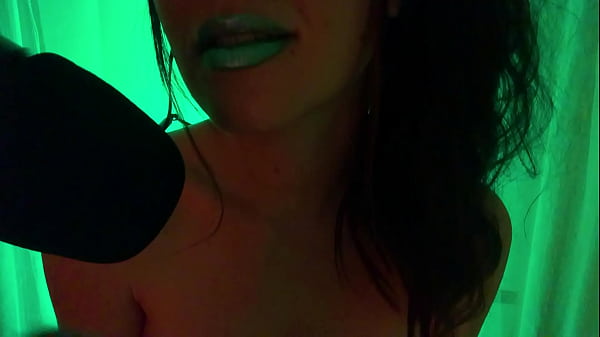 Image Sensual mouthsounds wet painiting ASMR