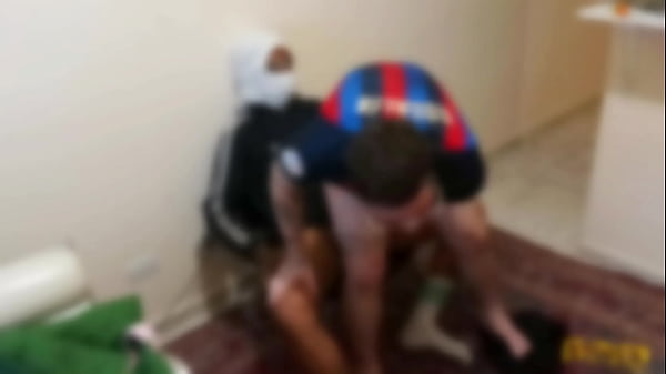 Image O tes&atilde_o acumulado tava tanto que gozou em um minuto, faz tempo que a esposa n&atilde_o libera ent&atilde_o ele veio se aliviar (COMPLETO NO RED)