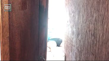 Image full video meia-irma rabuda e safada adora chupar e foder ate tudo escorrer