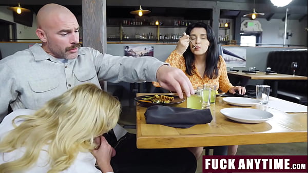 Image The Freeuse Waiter Letting Her Favorite Customer Fuck Her Anytime - Fuckanytime