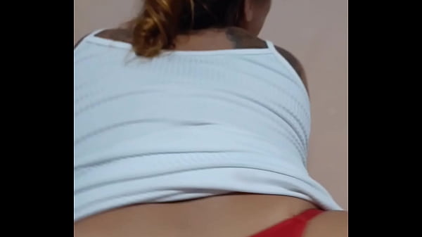 Image Chupei o pau do cara que est&aacute_ fazendo uns bicos aqui em casa, fiquei com tes&atilde_o mas lembrei que t&ocirc_ sem camisinha