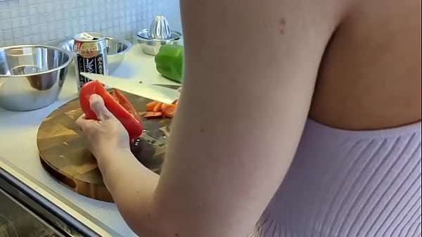 Image Cooking with zara milf blonde wet pussy sunday funday