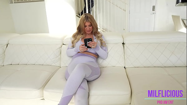 Image Online Dating Lessons with My Hot Stepmom Lolly Dames INTRO
