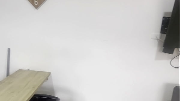 Image Metto incinta questa tettona
