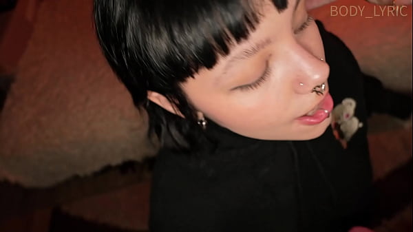 Image Cutie goth teen enjoys huge cock and creampie