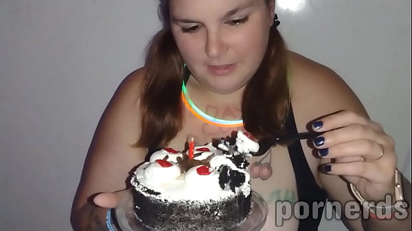 Image Nasty slut Scarlett eats 11 loads on her Birthday Cake at adult video arcade!