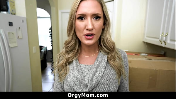 Image Step Mom Doing Everything She Can to Make Her Step Son Stay with Her - Orgymom