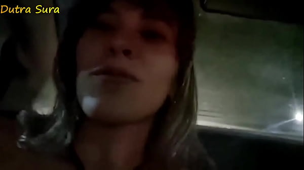 Image Dei a buceta para pagar o uber