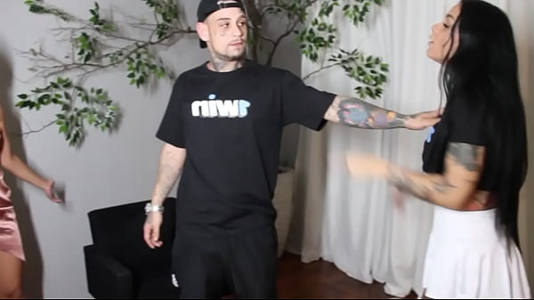 Image Comi a mina da escola e fui pego no flagra
