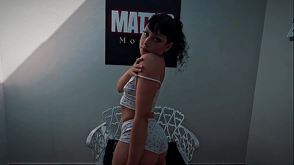 Image Ninfetinha inocente se masturba e deixa o safado de pica dura pronto pra meter