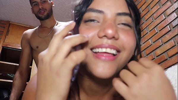 Image Mi novio me llam&oacute_ mientras me follaba a mi mejor amiga de la escuela - NatalyGirl