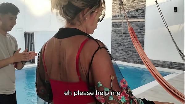 Image A shy guy puts sunscreen on my ass, I end up getting really horny and let him fuck me with his big cock - JULIANA ROSE